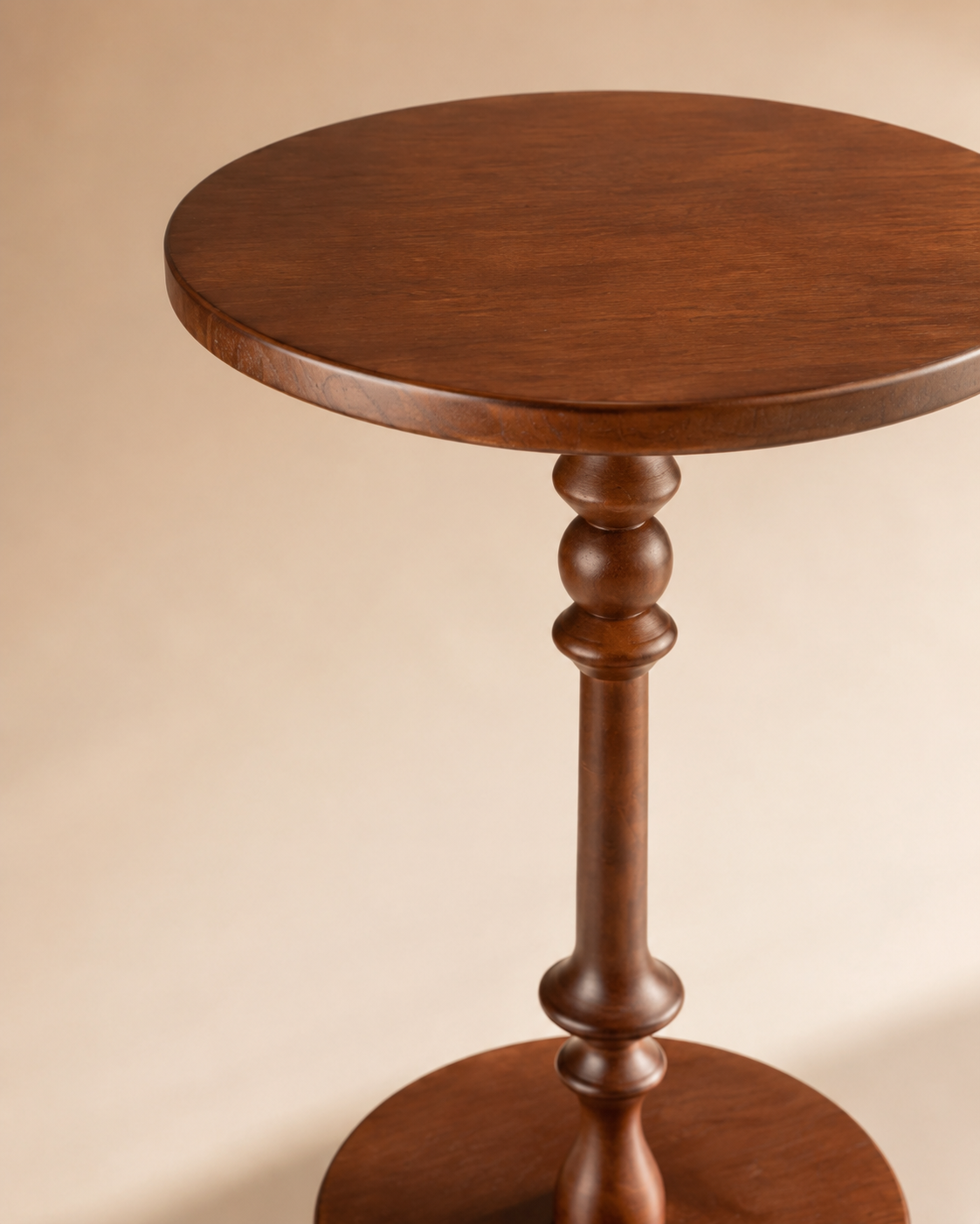 Turned Pedestal Accent Side Table – Walnut Finish